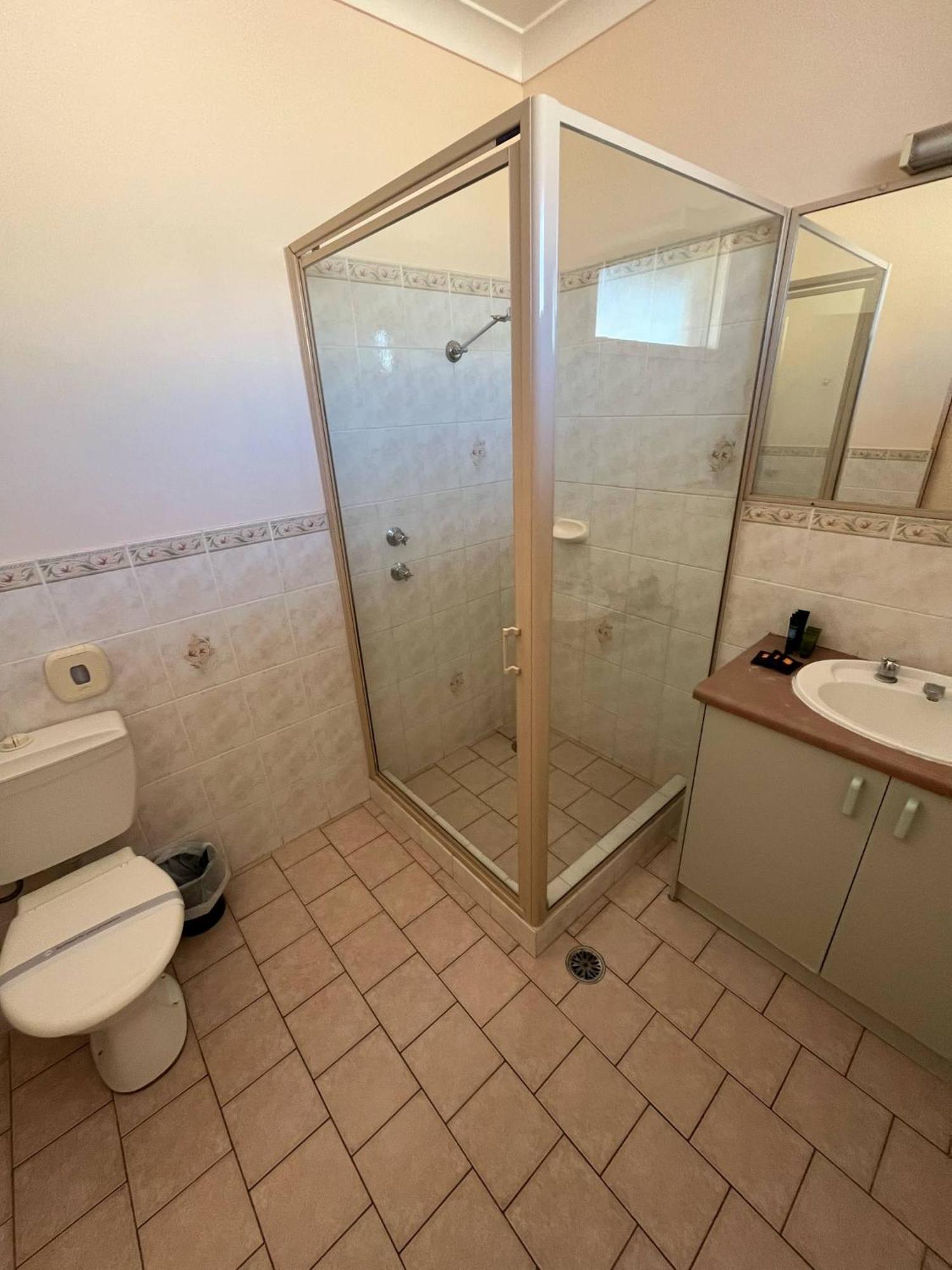 Copper City Motel Кобар Екстериор снимка