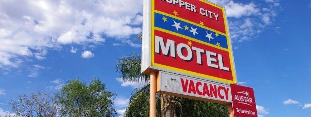 Copper City Motel Кобар Екстериор снимка