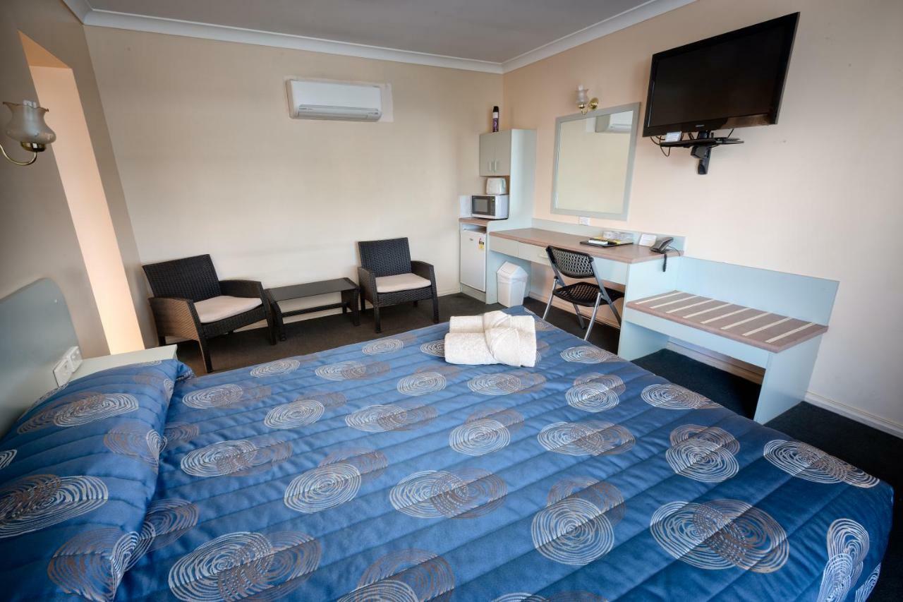 Copper City Motel Кобар Екстериор снимка
