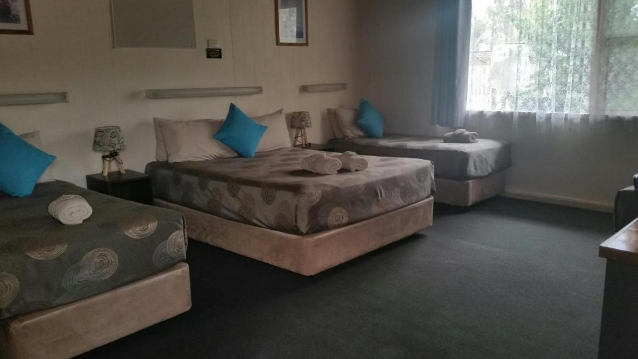 Copper City Motel Кобар Екстериор снимка